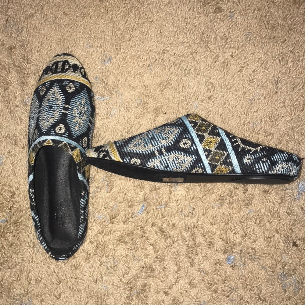 urban outfitters mules